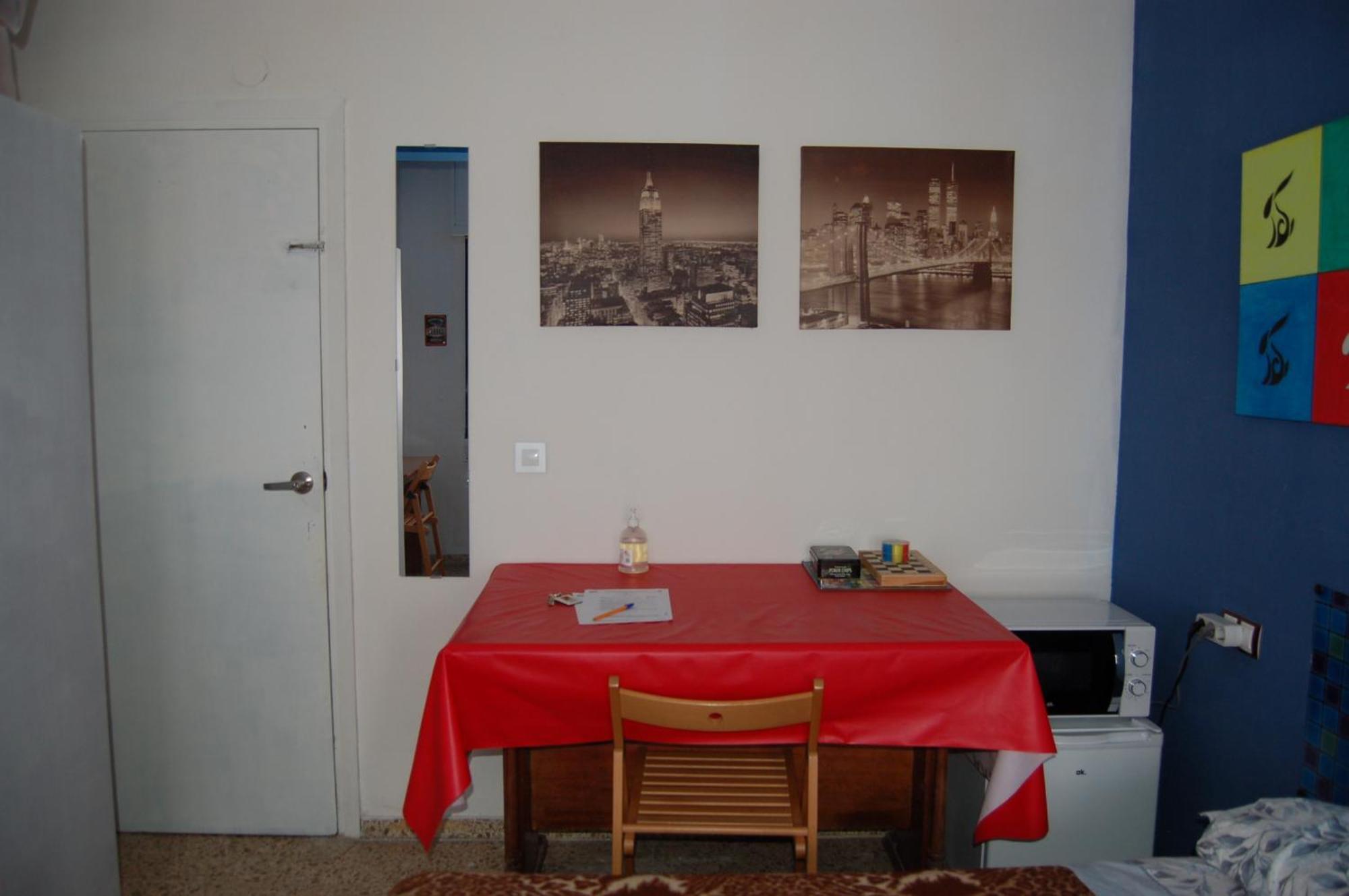 Habitacion Individual Luna & Tambor Room Almería Dış mekan fotoğraf